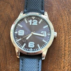 NWOT brown and silver tone quartz watch vegan